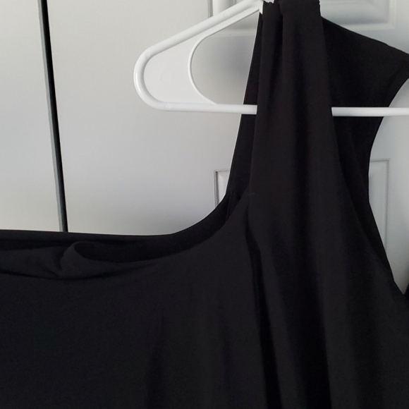 Calvin Klein Shorts Romper, size 12, black, NWT - Picture 2 of 5